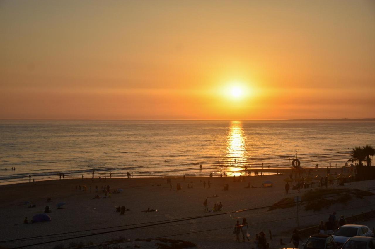 Rock'S Beach Spot Front Costa de Caparica Exterior foto